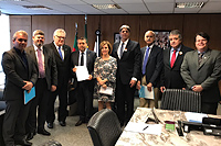 Agenda marcada pelo Deputado Jorge Corte Real com o Ministro do Trabalho, Ronaldo Nogueira, acerca de empregabilidade no agronegócio da cana-de-açúcar no Nordeste, com a presença de Renato Cunha, Presidente do SINDAÇÚCAR/PE e lideranças do setor em Brasília, dia 30/agosto/2017
